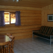 delux-cabin-005